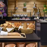 Mercure Mitte 3*