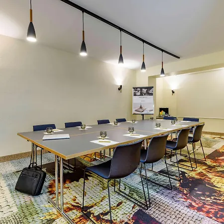 Mercure Mitte 酒店 3*