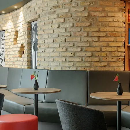 Mercure Mitte 3*