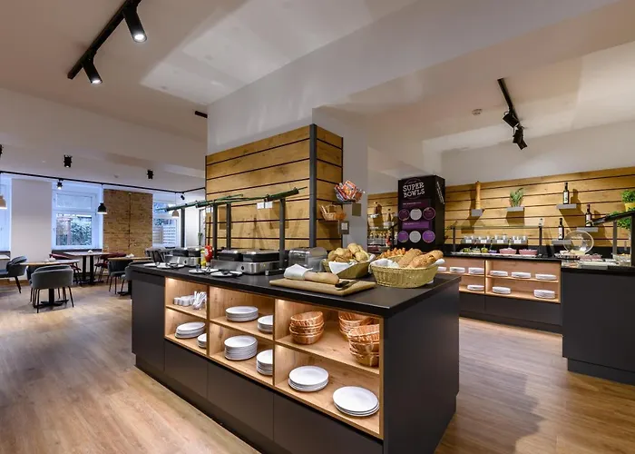 فندق Mercure Mitte 3*